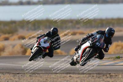 media/Dec-18-2022-SoCal Trackdays (Sun) [[8099a50955]]/Turn 14 (940am)/